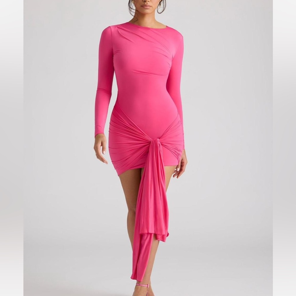 NWOT Oh Polly Backless Mini Dress